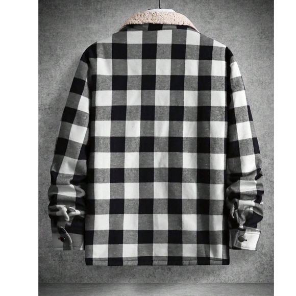 Buffalo Plaid Sherpa Lined Pocket Jacket Shacket - Picture 8 of 9